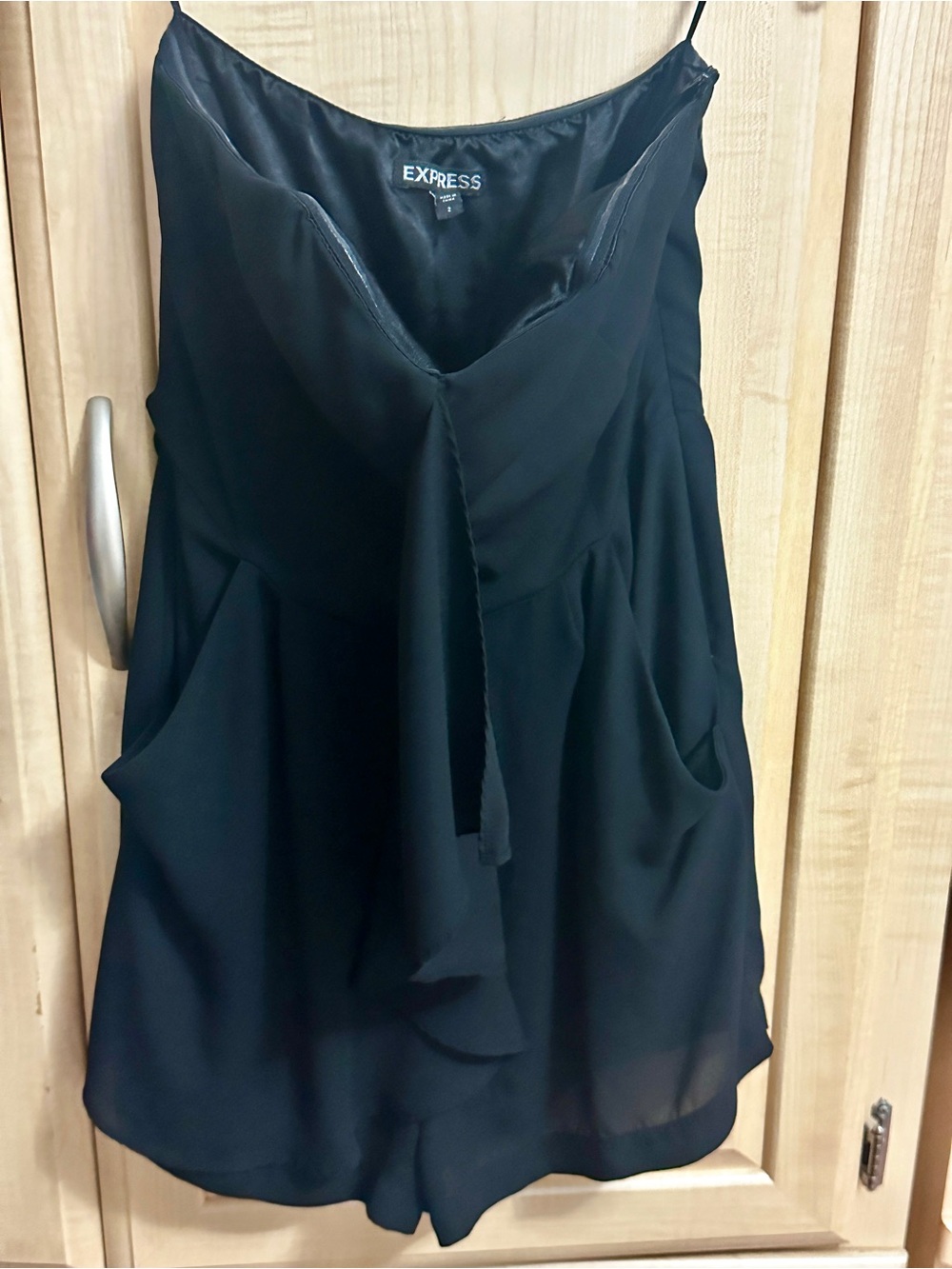 Express Black Strapless Ruffle Romper - Picture 5 of 6
